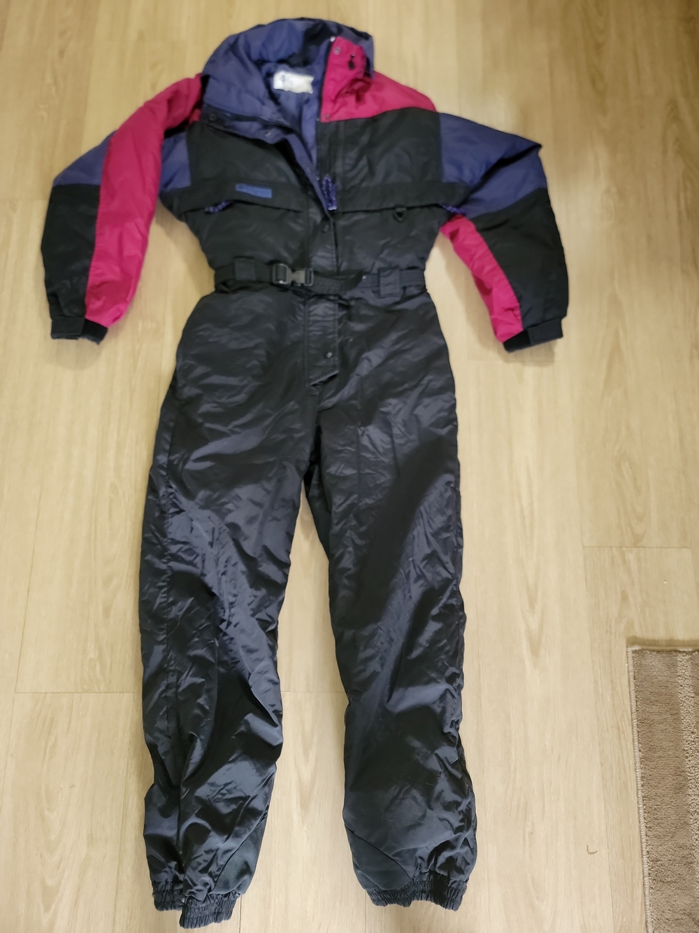 Vtg Columbia Womens Ski Suit Snow Suit - Black with Pink Purple 90's Y2k
